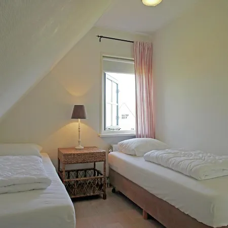 In Near Sandy Beaches Nyaraló